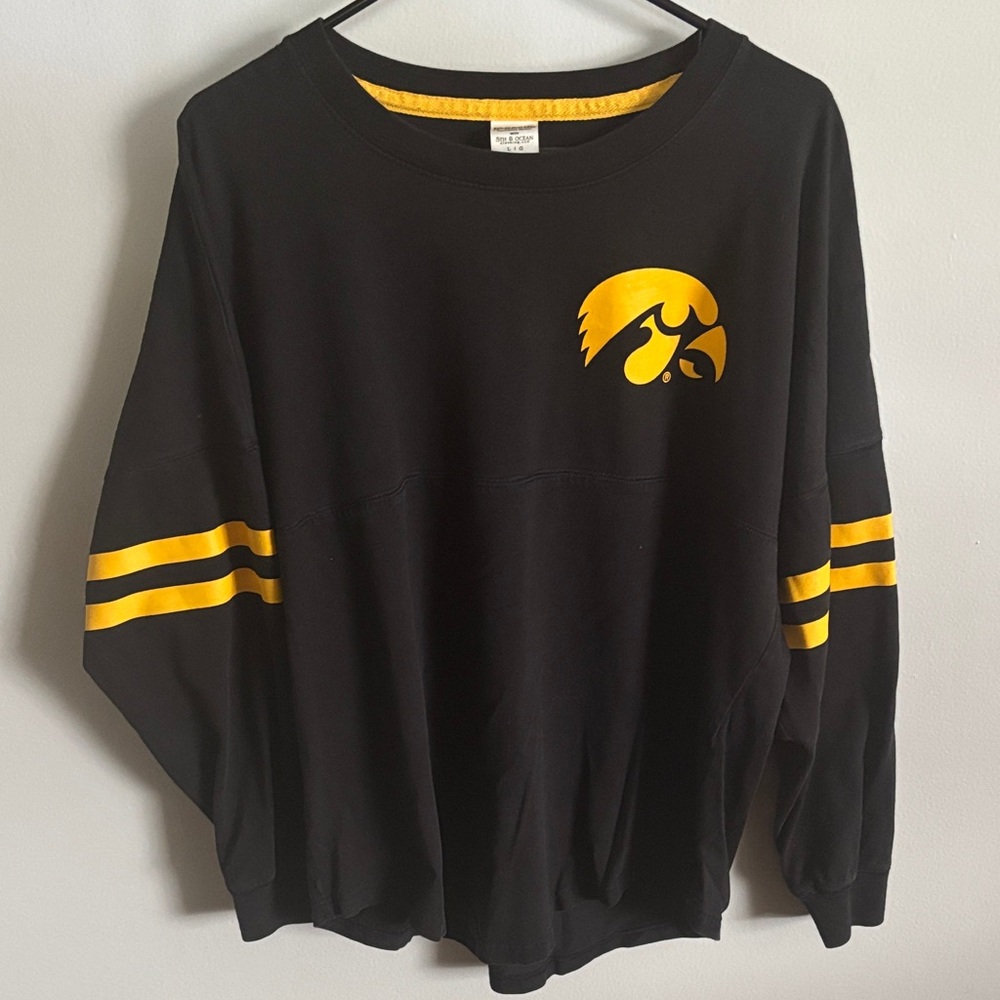 VS PINK Varsity Long sleeve
